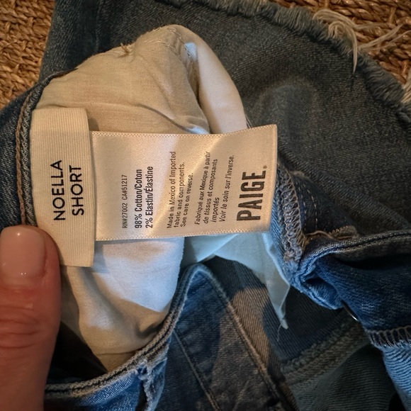 Paige Noella cut off denim shorts size 29 - Picture 4 of 4